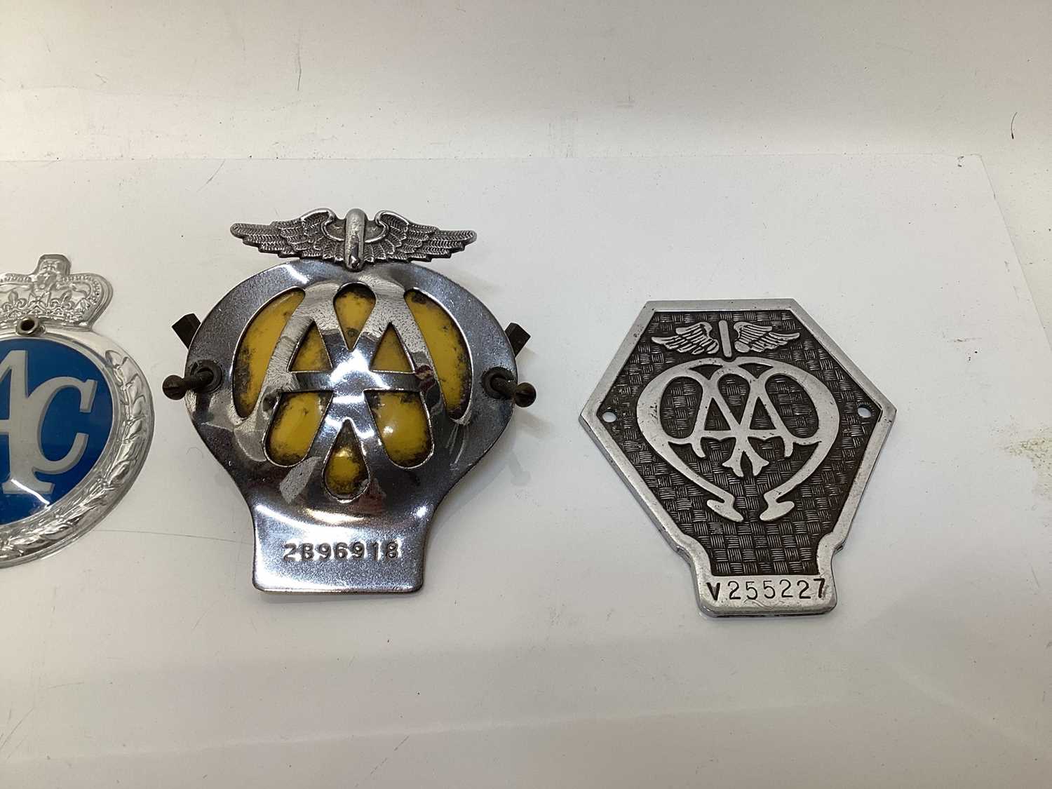 Collection of Eleven Vintage AA car badges, together with four RAC badges and group of 1950's and la - Image 2 of 7