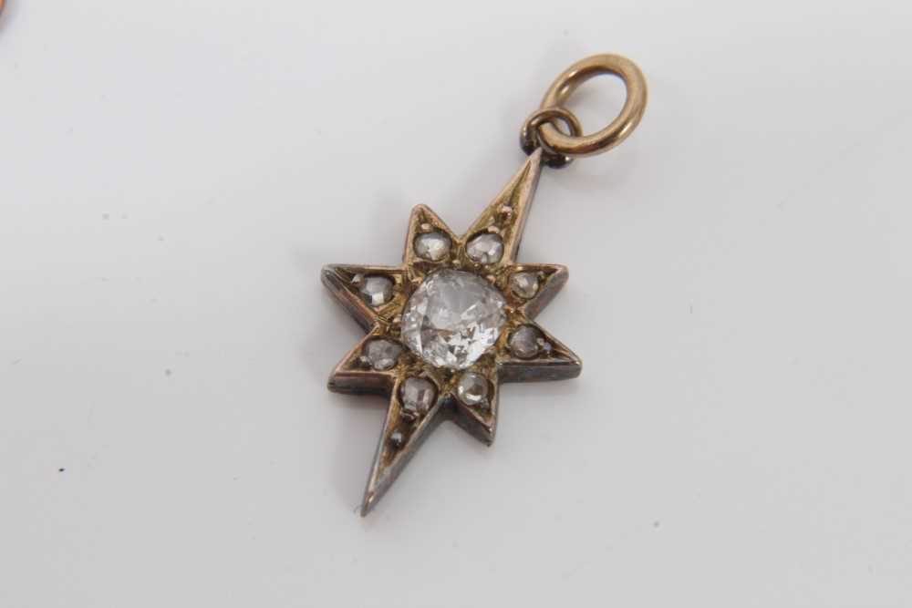9ct gold horse fob with carnelian seal, one other 9ct gold fob on 9ct gold chain, Victorian diamond - Image 6 of 8