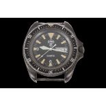 British military CWC Quartz Royal Navy divers stainless steel wristwatch
