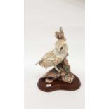 Impressive David Fryer Studio model of a Barn Owl, on wooden stand