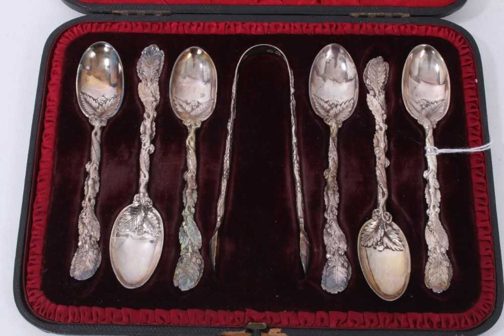 Good quality set of six Victorian silver teaspoons and matching pair sugar tongs - Image 2 of 5