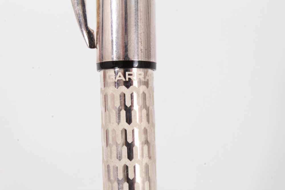 Garrard silver (925) fountain pen with geometric decoration - Image 6 of 7
