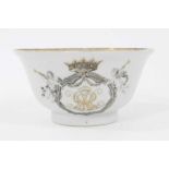 18th century Chinese export en grisaille bowl