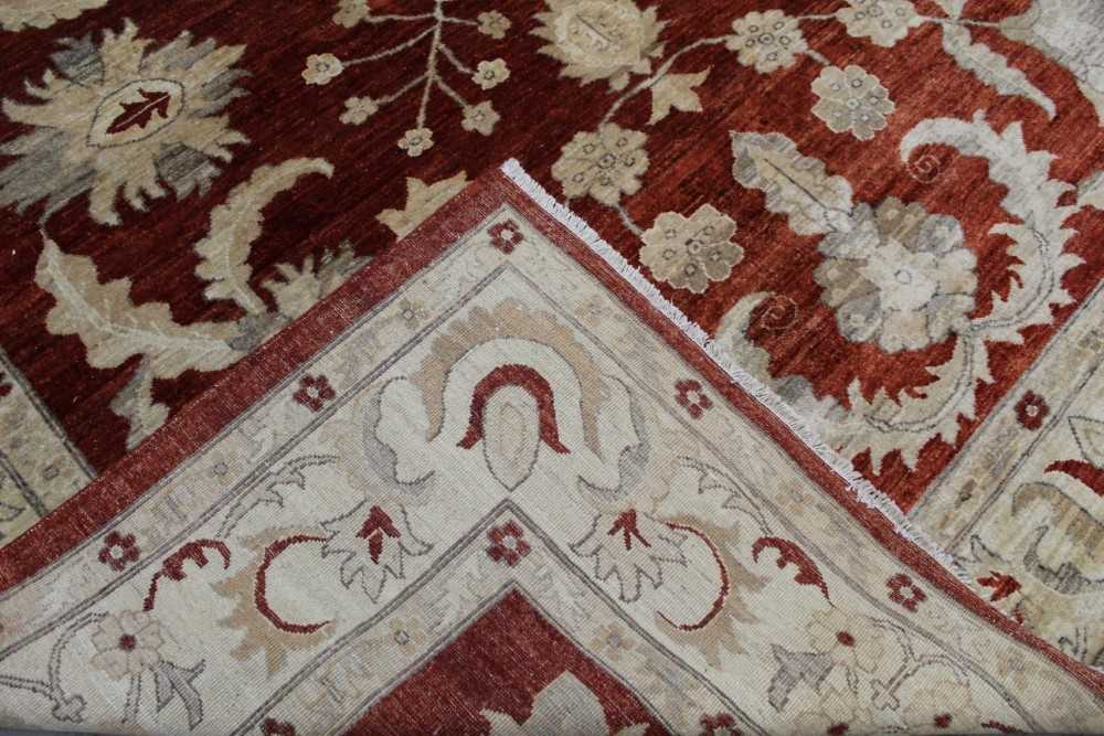 Modern Turkish style rug - Image 4 of 4