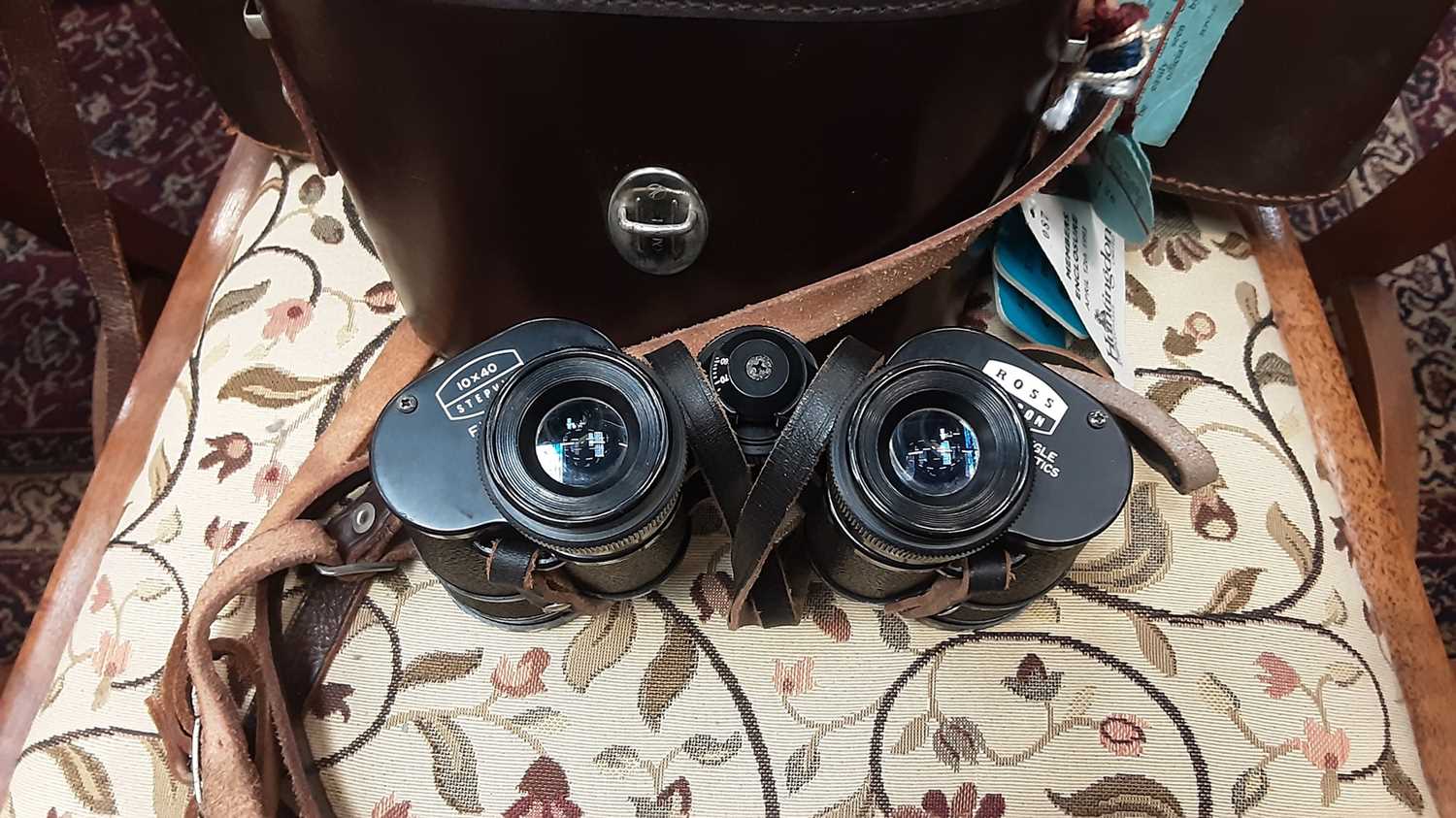 Three pairs of Ross binoculars in leather cases - Image 2 of 4