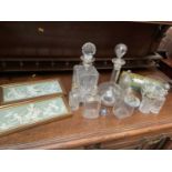 Collection of ceramics and glassware,
