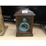 Good quality early 20th century mantel clock retailed by the Goldsmiths & Silversmiths Company Ltd,