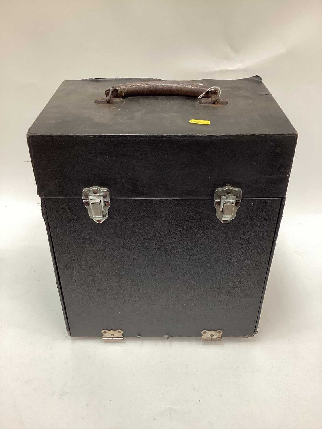 1940's / 50's travelling chemistry / chemists set in vinyl covered travelling case - Image 7 of 9