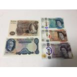 G.B. - Mixed banknotes to include signatures L.K. O'Brien £5 series "B" (February 1957) Helmeted Bri