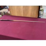 'The Cannon Match' snooker cue in case