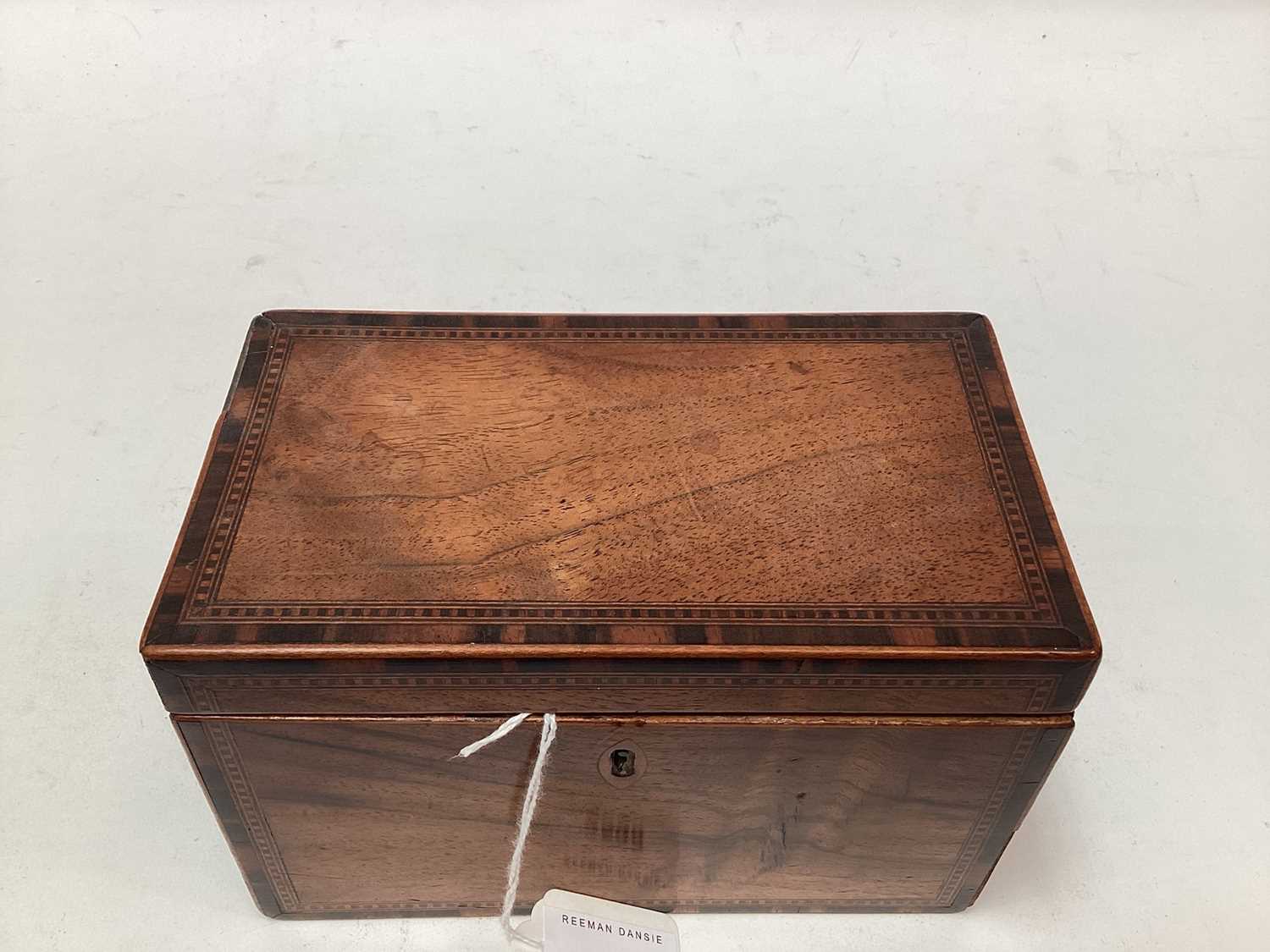 Victorian walnut tea caddy with banded decoration to edges, two-division interior, 18cm wide - Image 5 of 8