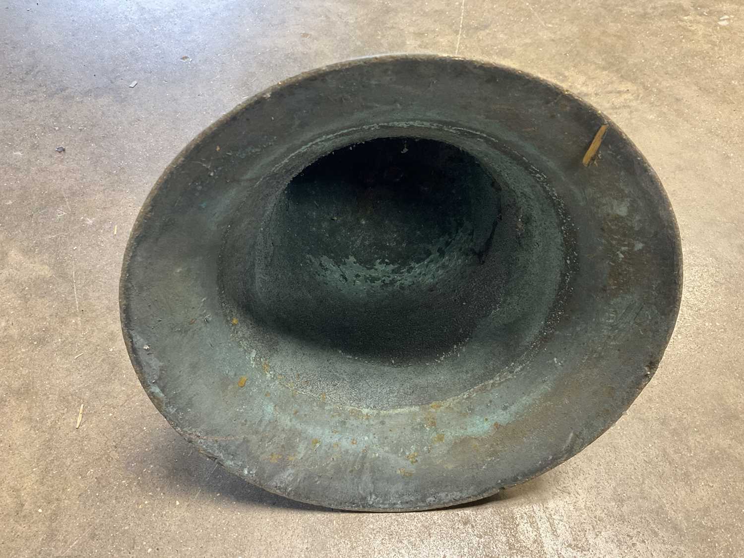 19th century bronze bell, numbered 18, 23cm high - Image 3 of 3