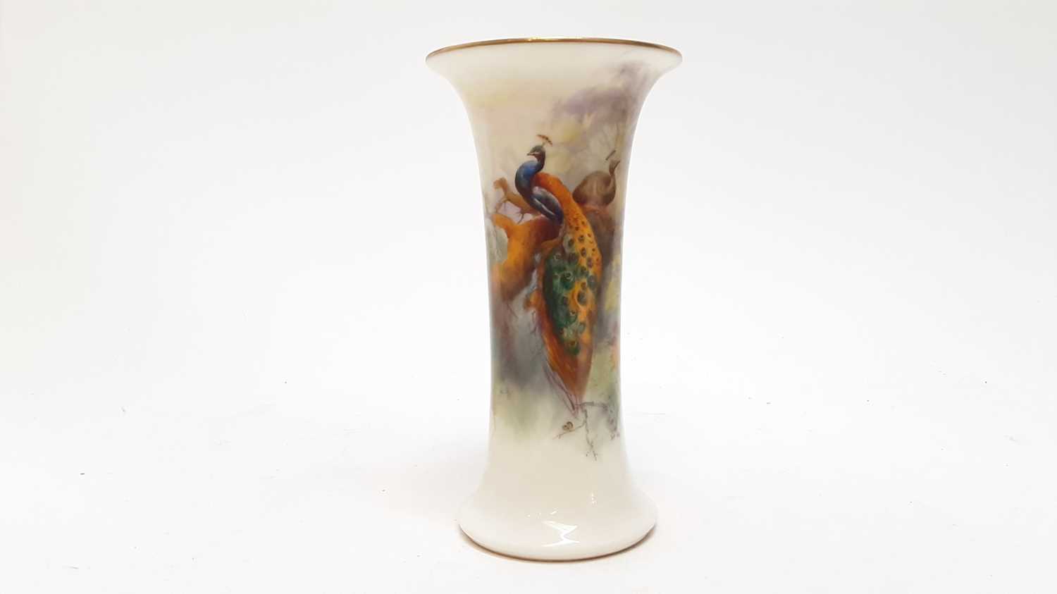 Worcester tapered vase decorated with pheasants