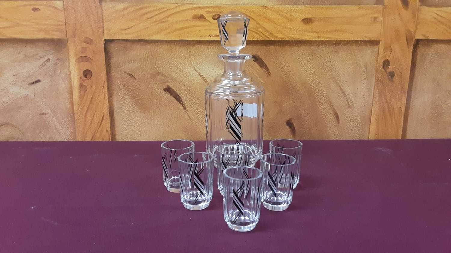 Art Deco glass spirit decanter and six shot glasses