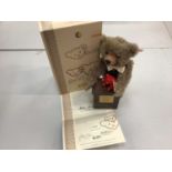 Steiff Auctioneer 672507, boxed with certificate.