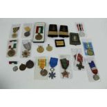 Collection of various medals to include Kuwait Liberation medal, Hong Kong Service medal and others,