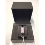 Ladies Gucci 1500L wristwatch with pink mother of pearl dial in rectangular stainless steel case on