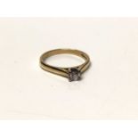 18ct gold diamond single stone ring