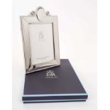 H.M.Queen Elizabeth II,2016 Royal Household Christmas present- Silver plated picture frame with Crow