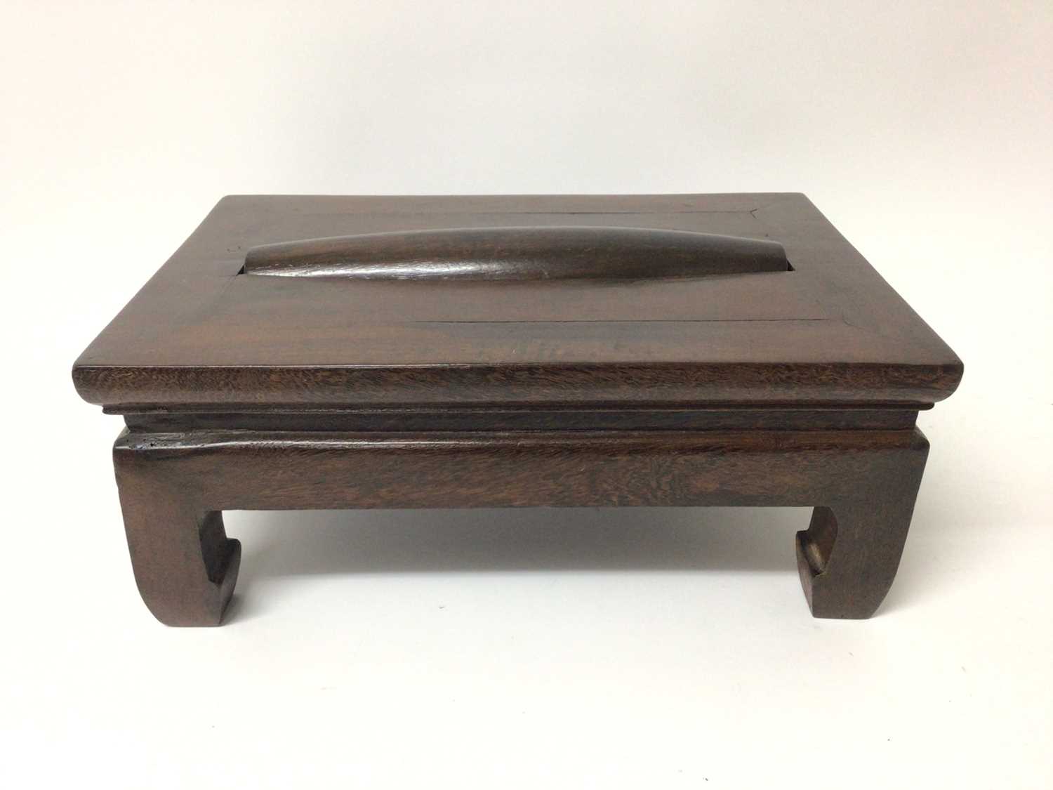 Chinese hardwood foot rest massage footstool 'Gundeng', with rectangular top set with a cylindrical - Image 2 of 4