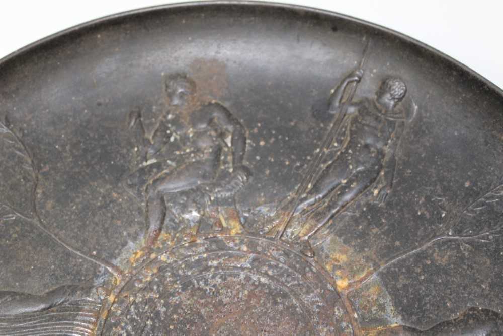 Mid 19th century Art Union of London cast iron tazza, by E N Wyon, decorated in low relief with Clas - Image 6 of 6