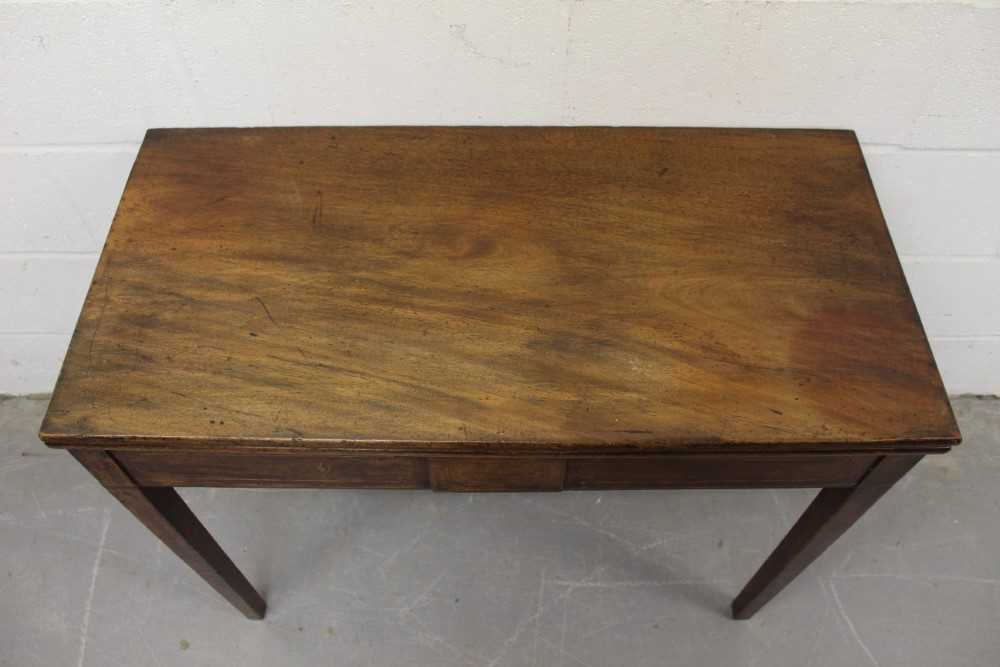 George III inlaid mahogany tea table - Bild 4 aus 8