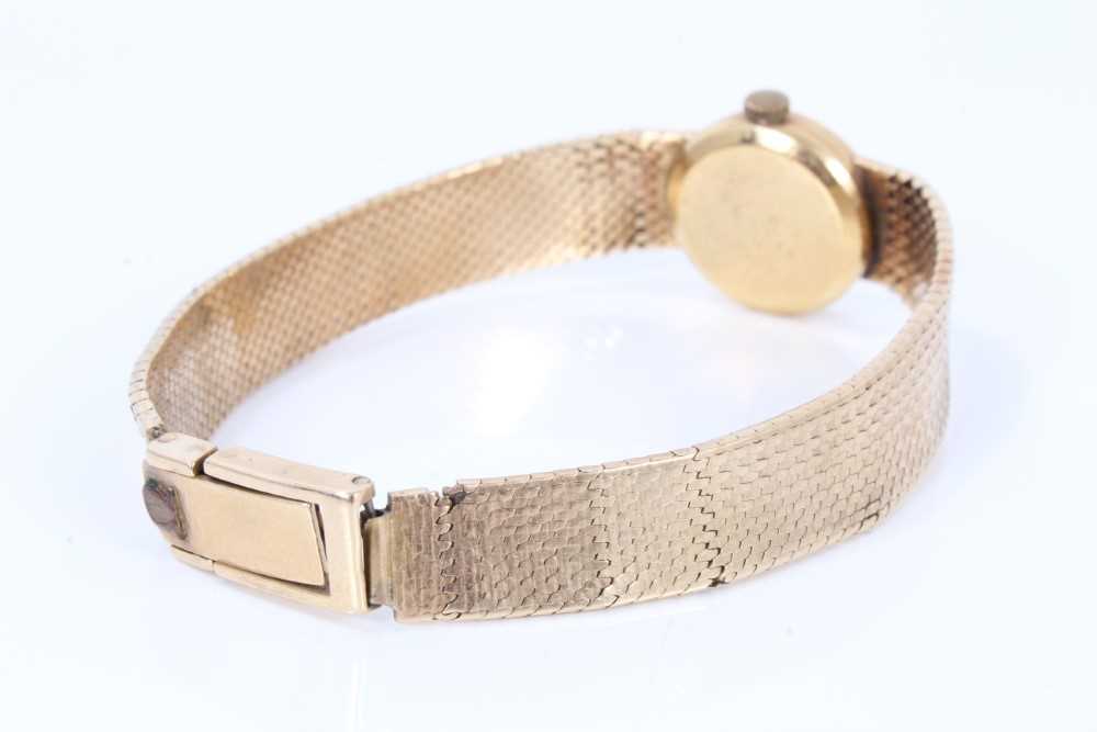 Ladies Omega 9ct gold wristwatch on integral gold milanese bracelet - Image 2 of 5