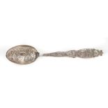 The Diamond Jubilee of H.M. Queen Victoria 1897, good quality silver commemorative spoon decorated w