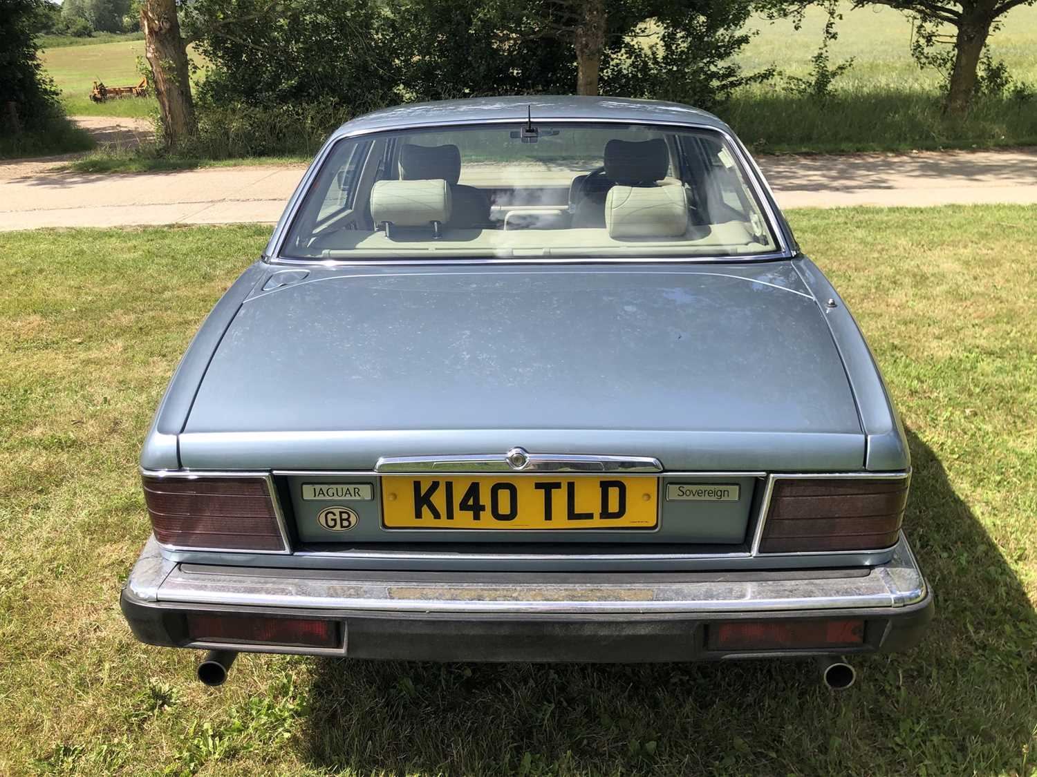 1993 Jaguar XJ40 saloon, Reg. No. K140TLD- only 64,900 miles from new - Image 4 of 17