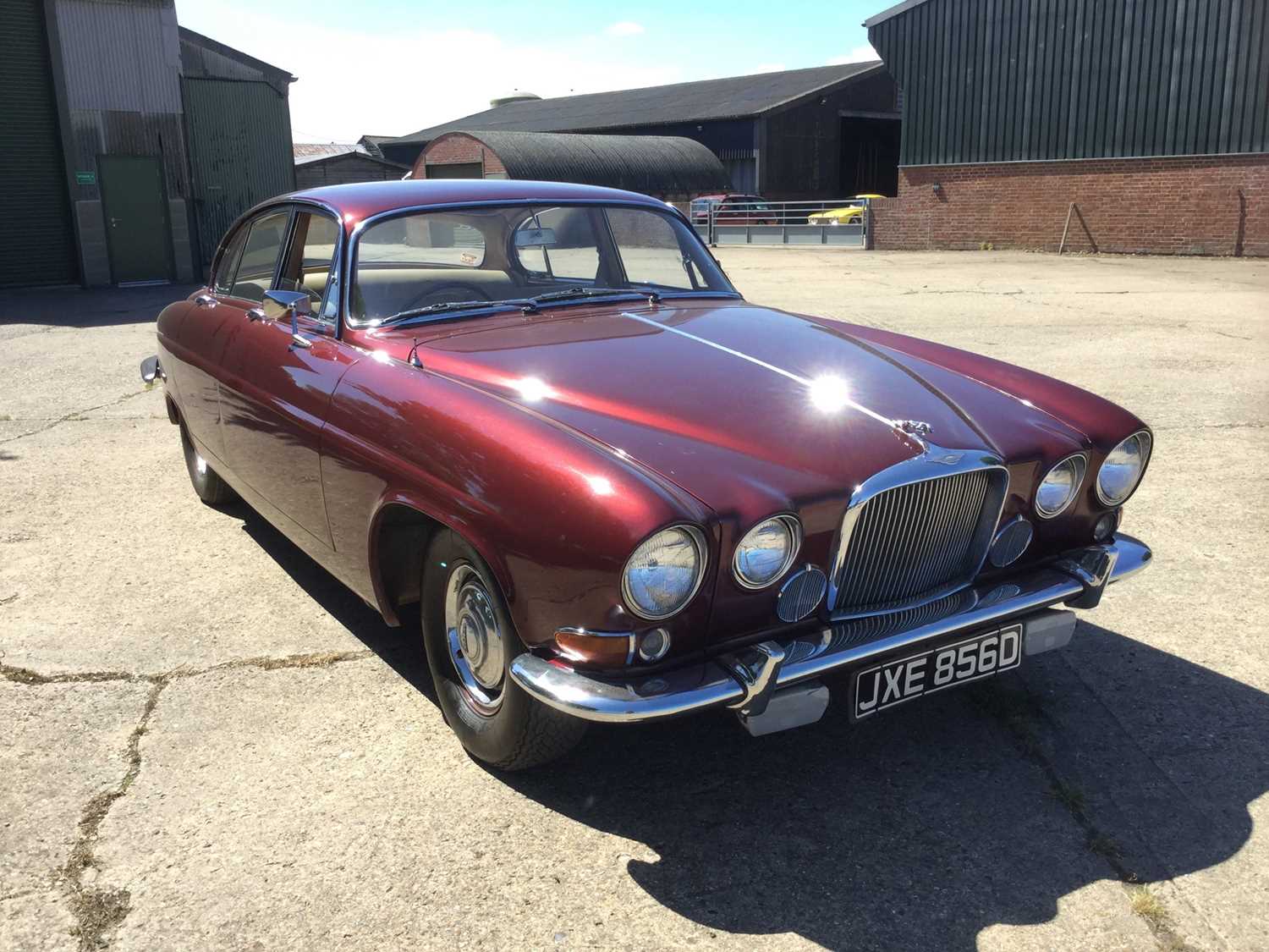 1966 Jaguar MK10 saloon, Reg. No. JXE856D, rare manual transmission with overdrive and believed onl - Image 7 of 27