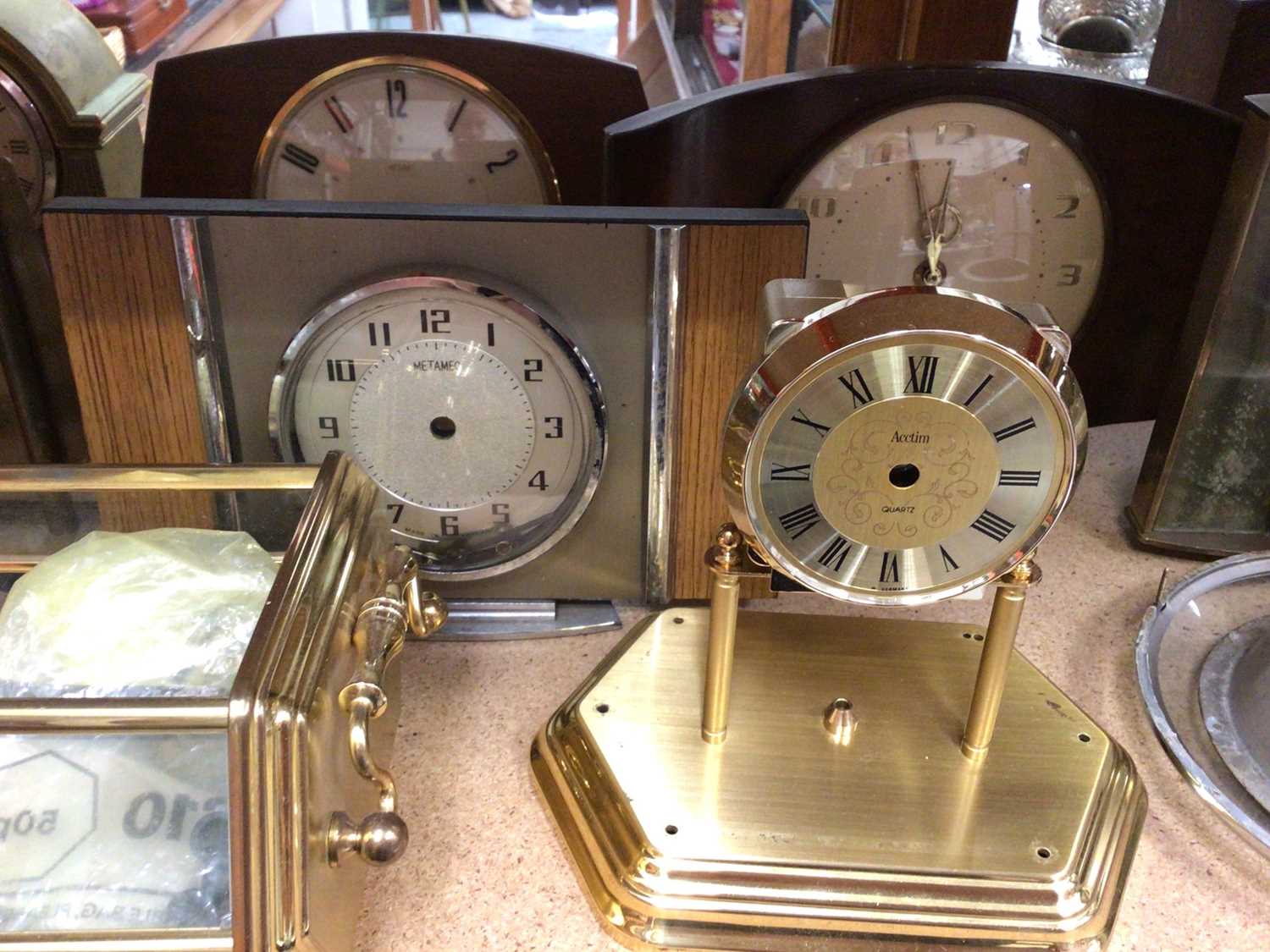 Group of Art Deco and later mantel clocks and time pieces - Image 2 of 3