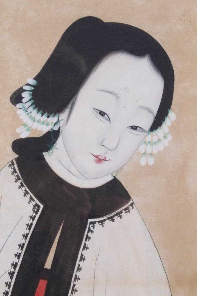 Late 19th / early 20th century Chinese watercolour depiction of a courtesan, in glazed frame, total - Image 2 of 6