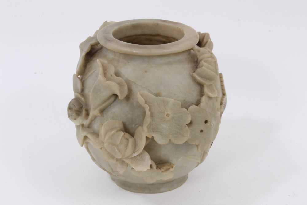 Antique Chinese carved soapstone pot - Image 2 of 6