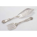 Pair Victorian silver Queens or Rosette pattern fish servers, with pierced and engraved blades