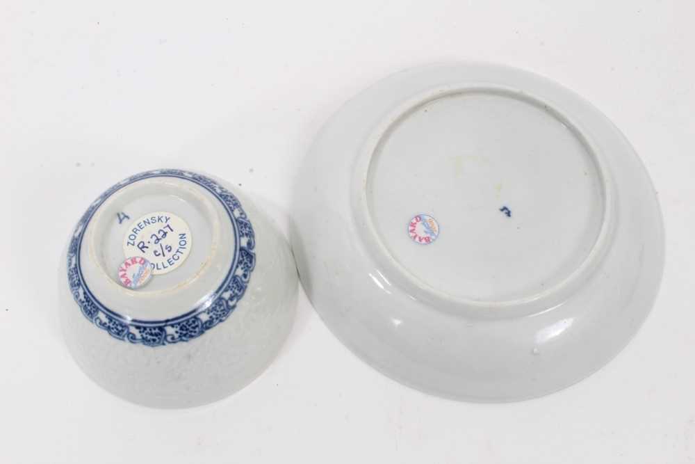 Worcester blue and white moulded tea wares, circa 1780, including a tea bowl and saucer with floral - Image 7 of 11