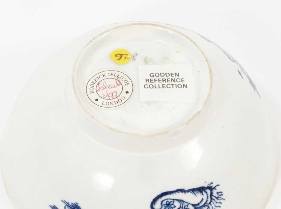 A rare Isleworth blue and white porcelain bowl, circa 1770, transfer printed with a variation of the - Image 3 of 4