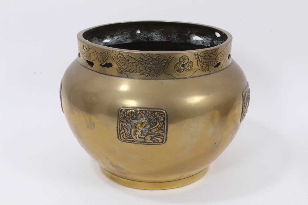 Chinese brass bowl and another - Image 4 of 12