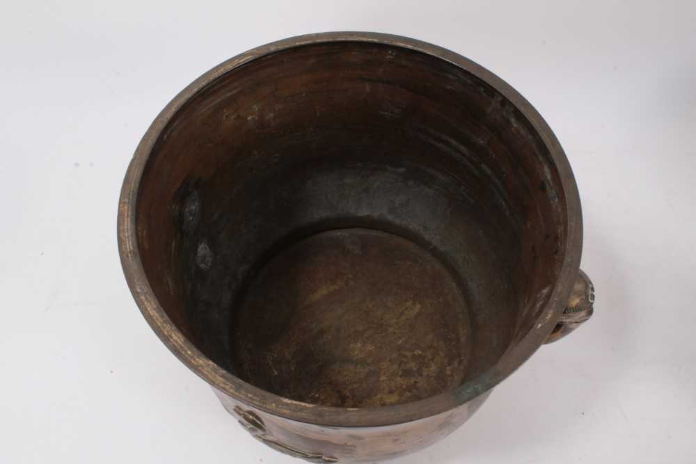 Large Oriental bronze jardinière / censer decorated with ducks in relief, together with a Japanese s - Image 4 of 12