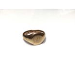 1930s 9ct gold signet ring, size Q (London 1936)