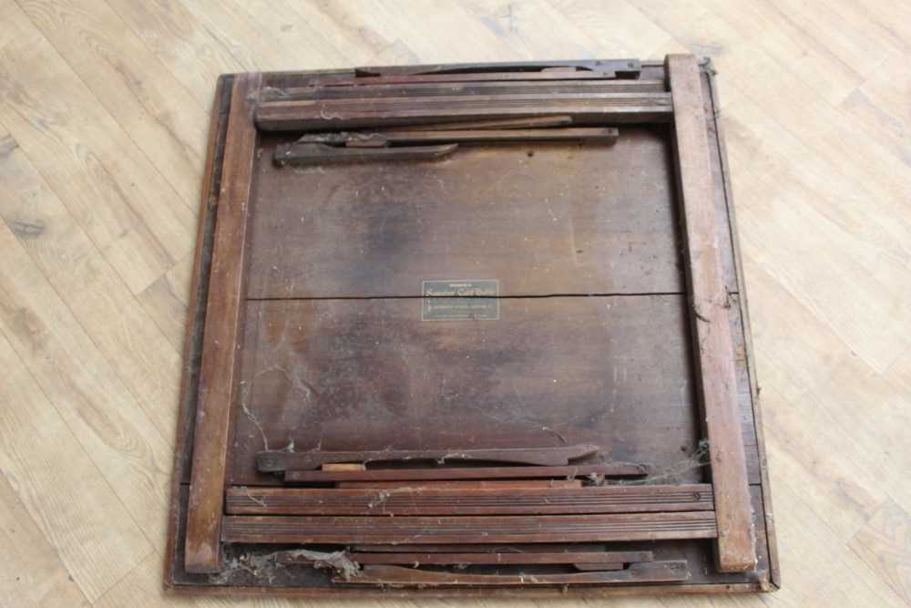 Victorian mahogany two tier table/whatnot on turned legs with brass capped castors, 52cm wide, 44.5c - Image 4 of 4