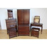 Stag mahogany bedroom suite comprising double wardrobe, chest of four short and three long drawers,
