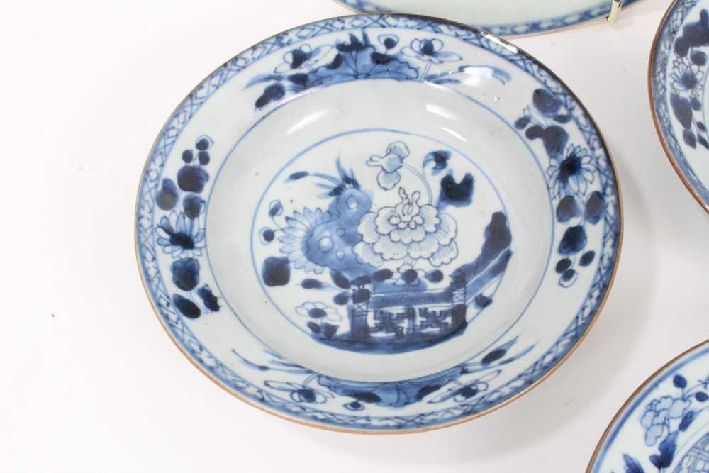 Four 18th Chinese export blue and white pudding bowls and two plates - Image 4 of 10
