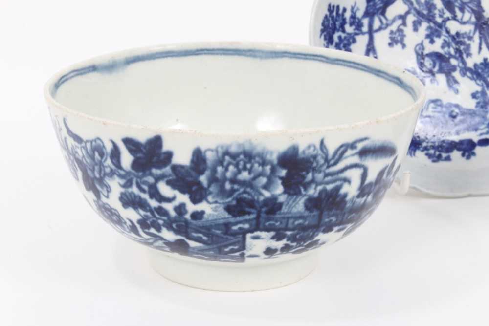 A group of 18th century blue and white Worcester porcelain, including a Fence pattern bowl, another - Image 2 of 6