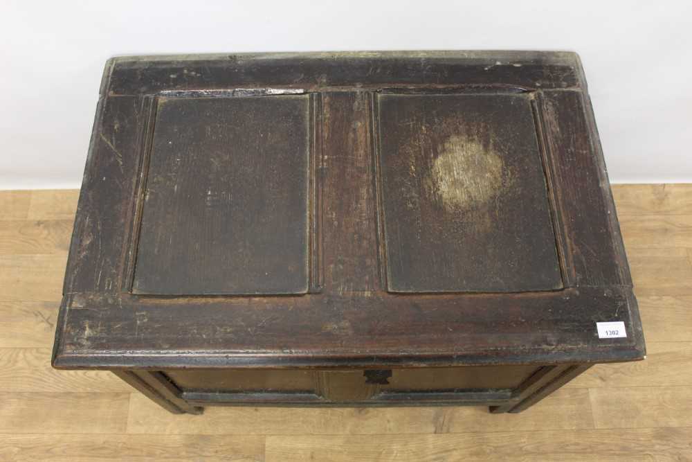 Early 18th century small oak coffer - Bild 4 aus 7