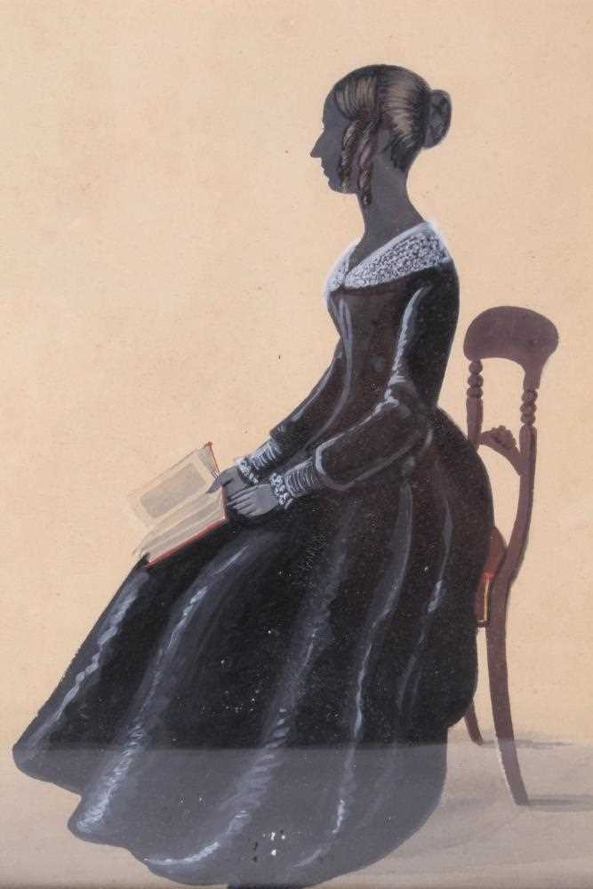 Regency silhouette portrait of a lady seated in profile. - Bild 2 aus 6