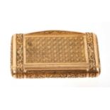 A fine early 19th century French gold snuff box