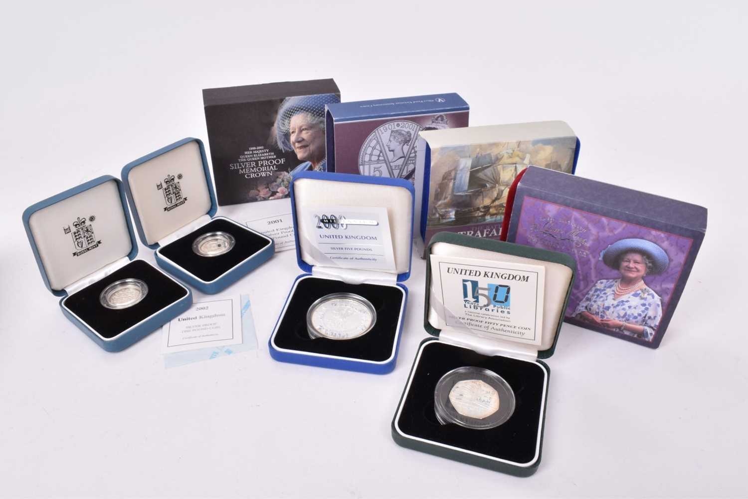 G.B. - Royal Mint silver proof coinage to include £5's Queen Elizabeth The Queen Mother 2000, Victor