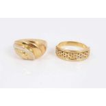 18ct gold ring with three colour gold link design, size O and one other 18ct gold abstract design ri