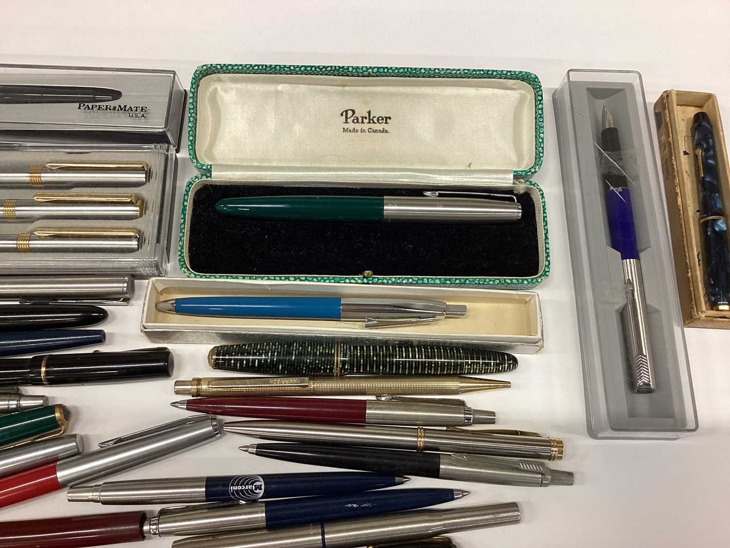 Collection of pens including Conway Stewart Dinkie fountain pen in box, Parker and others - Bild 5 aus 9