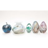 Isle of Wight iridescent glass vase together with four paperweights, all with original stickers (5)